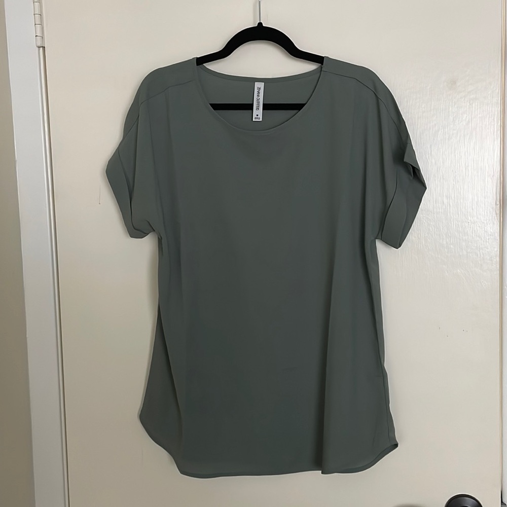 Zenana outfitters green blouse - size: M